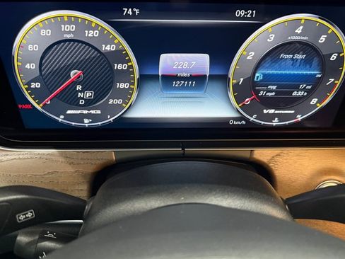 Used 2018 Mercedes-Benz E 63 AMG S image 17