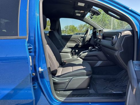 Used 2024 Chevrolet Colorado Trail Boss w/ Advanced Trailering Package AWD/4WD image 32