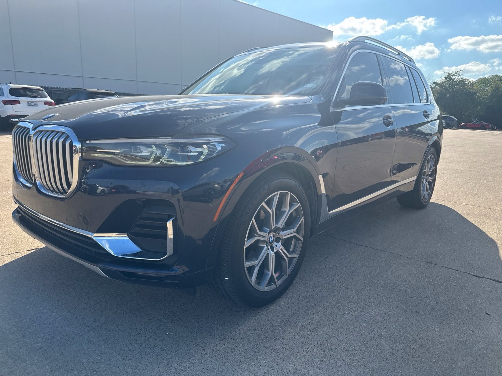 Used 2020 BMW X7 xDrive40i w/ Executive Package AWD/4WD image 5