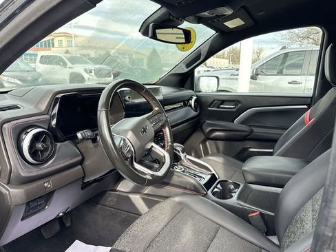 Used 2023 Chevrolet Colorado Z71 w/ Z71 Convenience Package 2 image 10