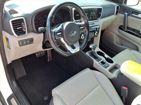 Used 2021 Kia Sportage S w/ S AWD Premium Package image 10