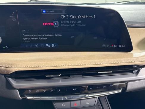 Used 2024 Cadillac XT4 Luxury FWD image 31
