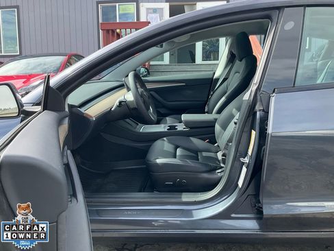 Used 2023 Tesla Model 3 Standard Range image 14