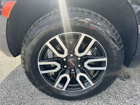 Used 2021 GMC Yukon AT4 AWD/4WD image 34