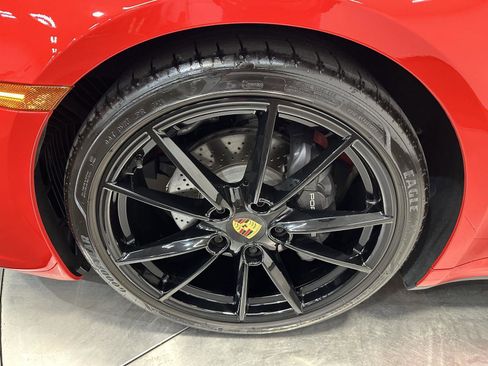 Certified 2024 Porsche 911 Carrera T RWD image 15