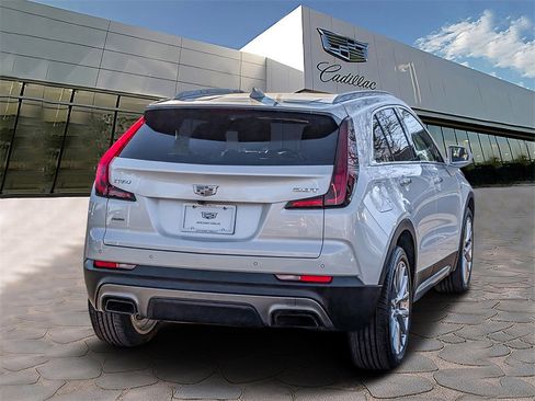 Used 2019 Cadillac XT4 Premium Luxury image 4
