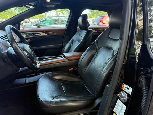 Used 2018 Lincoln MKZ Black Label w/ Technology Package FWD image 11