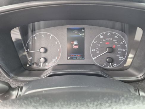 Used 2024 Toyota Corolla LE image 20