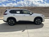 Used 2024 Nissan Rogue SV image 5