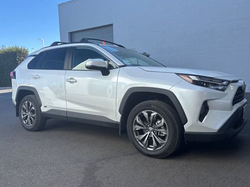 Used 2024 Toyota RAV4 XLE Premium w/ Weather Package AWD/4WD image 10