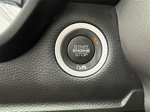 Used 2021 RAM 1500 Big Horn image 33