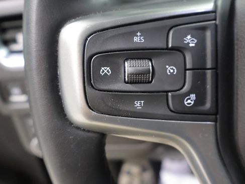 Used 2024 Chevrolet Tahoe Premier AWD/4WD image 34