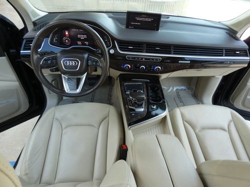 Used 2018 Audi Q7 3.0T Premium Plus w/ Premium Plus Package image 23