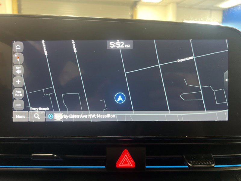 Used 2025 Hyundai Elantra SEL FWD image 26