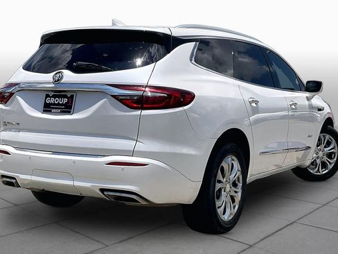 Used 2021 Buick Enclave Avenir w/ Avenir Technology Package AWD/4WD image 12