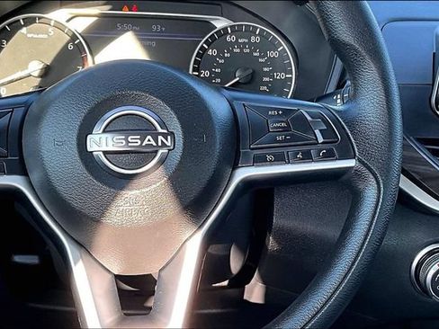 Certified 2024 Nissan Altima 2.5 SV FWD image 12