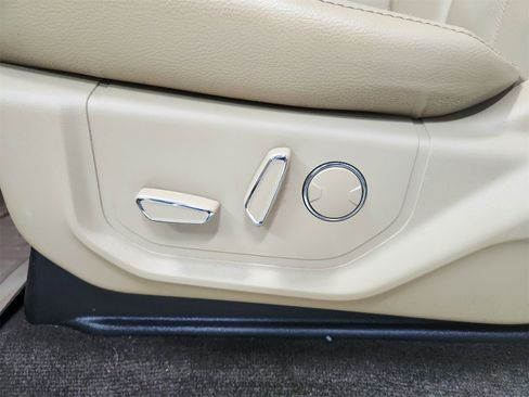 Used 2018 Ford F150 Lariat image 20