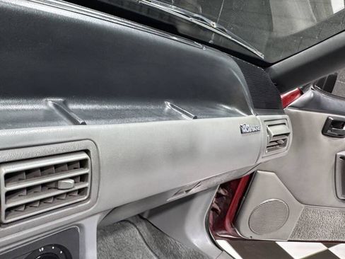 Used 1988 Ford Mustang LX RWD image 43
