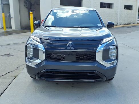 Used 2026 Mitsubishi Outlander LE FWD image 6