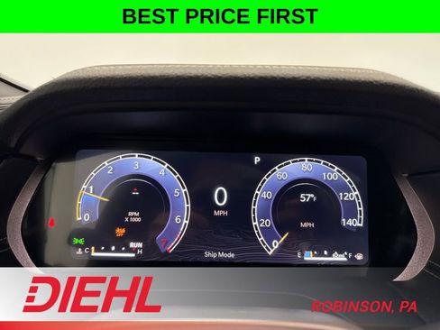 New 2026 Jeep Grand Cherokee Limited w/ Luxury Tech Group II AWD/4WD image 31