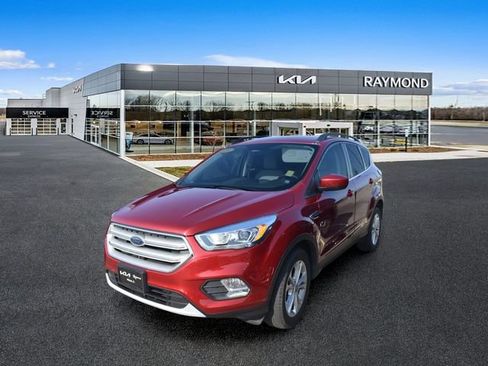 Used 2018 Ford Escape SEL AWD/4WD image 6