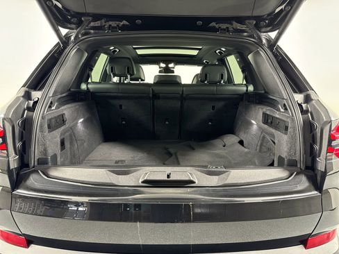 Used 2024 BMW X5 xDrive50e image 33