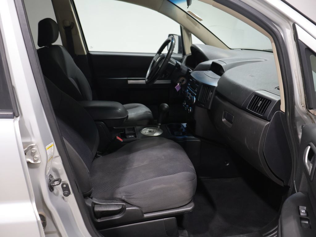 Used 2008 Mitsubishi Endeavor LS AWD/4WD image 24