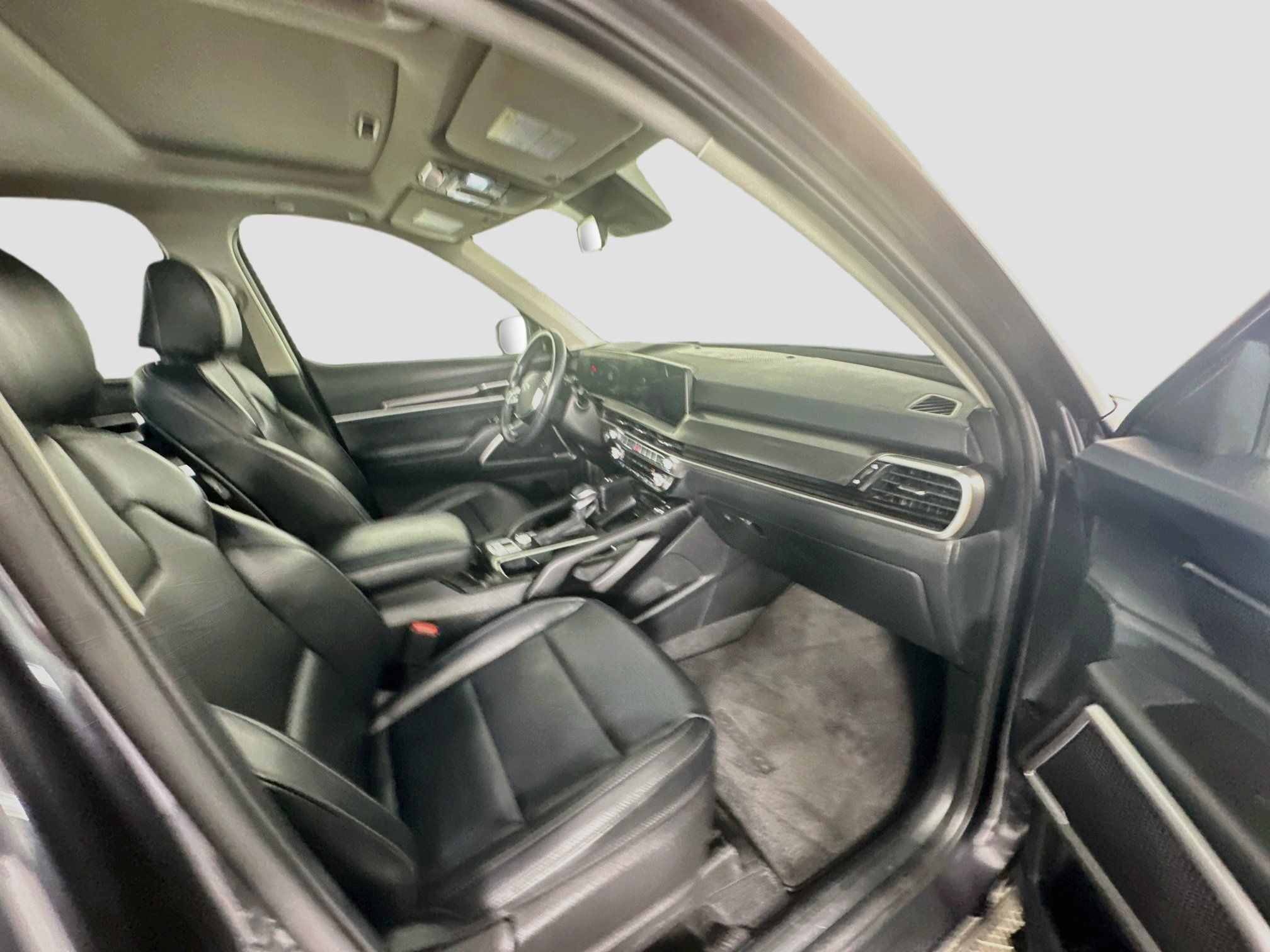 Used 2025 Kia Telluride S FWD image 34