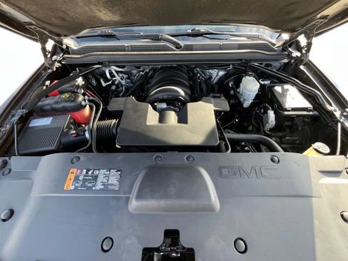 Used 2018 GMC Yukon XL Denali w/ Open Road Package image 10