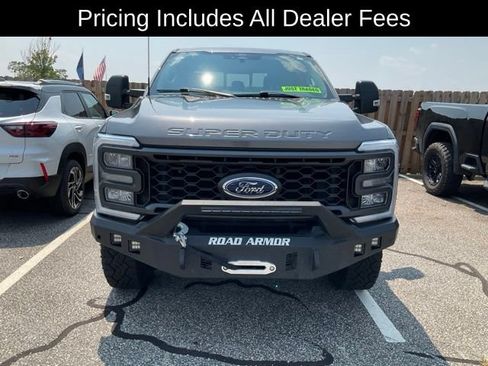 Used 2024 Ford F250 XL w/ STX Appearance Package AWD/4WD image 2