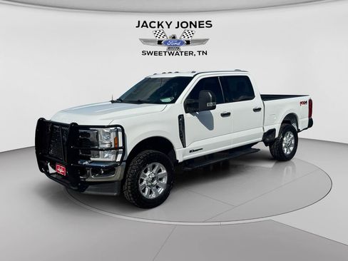 Used 2025 Ford F250 XLT w/ FX4 Off-Road Package AWD/4WD image 1