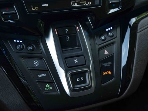 Certified 2025 Honda Odyssey Elite image 27