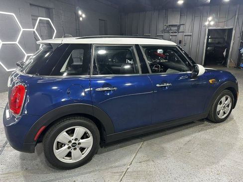 Used 2015 MINI Cooper 4-Door Hardtop FWD image 7