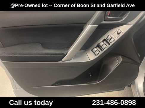Used 2014 Subaru Forester 2.5i Premium w/ Popular Package #2 AWD/4WD image 15