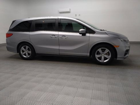 Used 2018 Honda Odyssey EX-L image 11