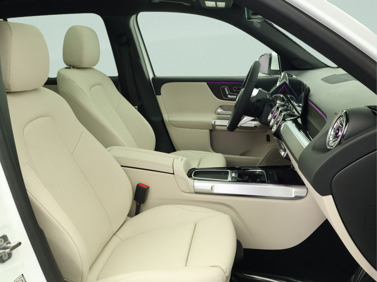 New 2026 Mercedes-Benz GLB 250 image 7
