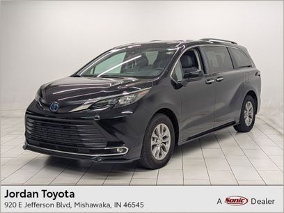 Used 2024 Toyota Sienna XLE