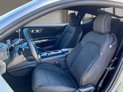 Used 2024 Ford Mustang Coupe RWD image 21