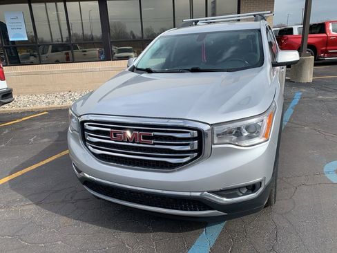 Used 2019 GMC Acadia SLE w/ Driver Alert Package I image 4