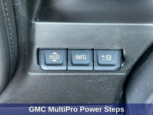 Used 2021 GMC Sierra 1500 Denali w/ Denali Ultimate Package AWD/4WD image 38