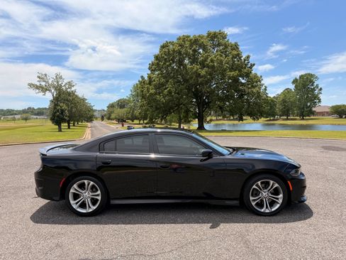 Used 2021 Dodge Charger R/T RWD image 6