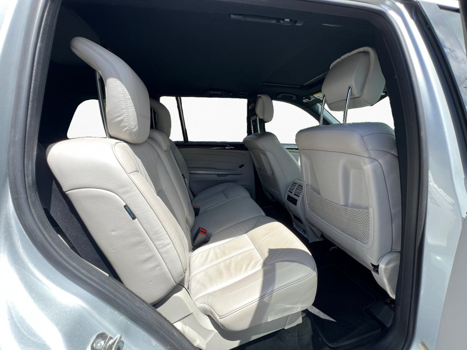 Used 2011 Mercedes-Benz GL 450 4MATIC image 12