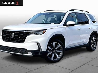 Certified 2025 Honda Pilot Touring