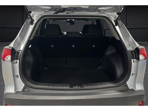 Used 2023 Toyota Corolla Cross LE image 26