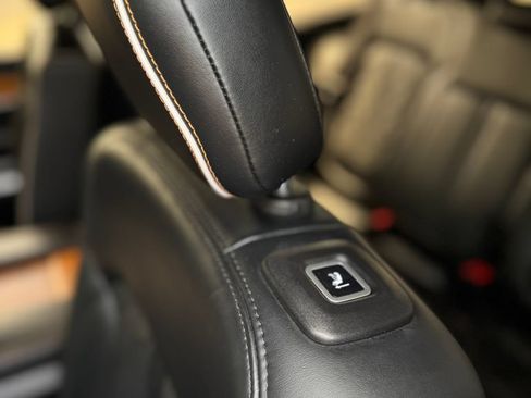 Used 2022 Jeep Grand Wagoneer Series III w/ Rear Seat Video Group 1 AWD/4WD image 51
