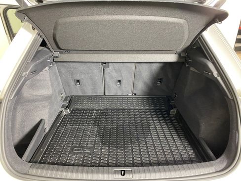 Used 2020 Audi Q3 2.0T Premium Plus w/ Premium Plus Package image 31