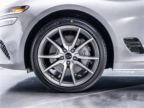 New 2026 Genesis G70 2.5T Prestige image 13