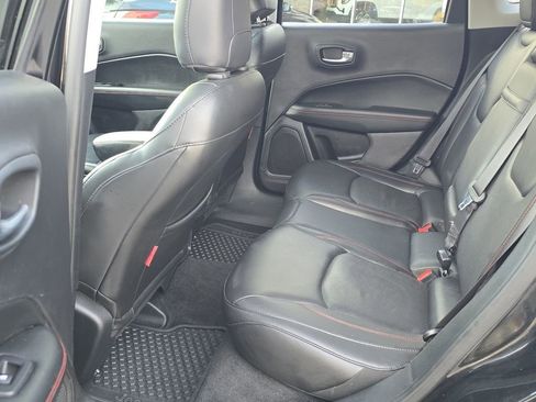 Used 2018 Jeep Compass Trailhawk w/ Leather Interior Group image 5