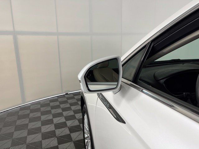 Used 2019 Lincoln Nautilus Premier AWD/4WD image 14