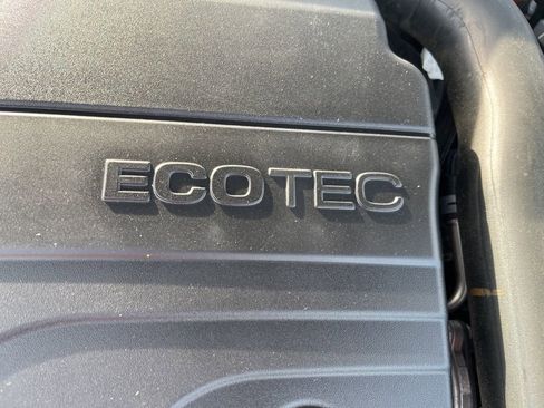 Used 2022 Chevrolet Malibu LT image 10